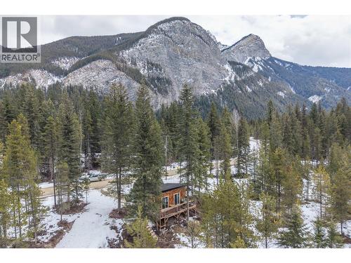 2325 Hedges Road  Golden, BC V0A 1H1