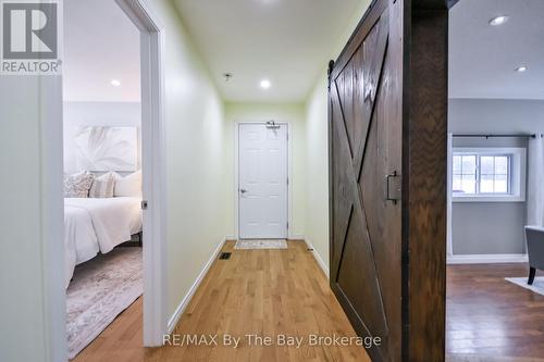 111 Balm Beach Road E, Tiny, ON - Indoor Photo Showing Other Room