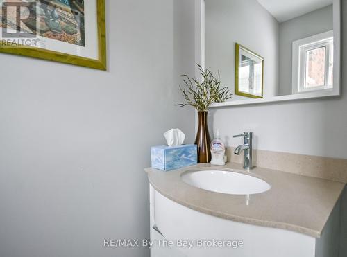 111 Balm Beach Road E, Tiny, ON - Indoor Photo Showing Bathroom
