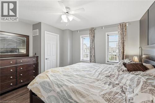 45 Kelso Drive, Caledonia, ON - Indoor Photo Showing Bedroom