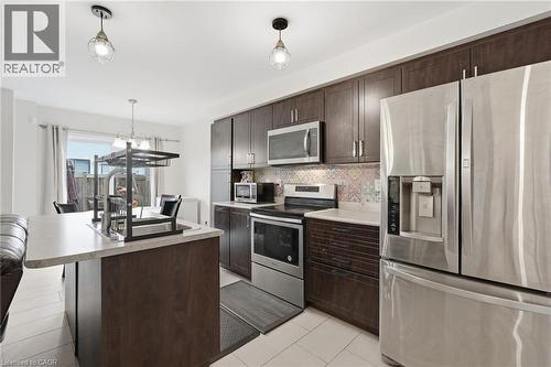 45 Kelso Drive, Caledonia, ON - Indoor Photo Showing Kitchen