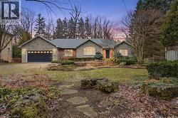 65 JERSEYVILLE Road E  Ancaster, ON L9G 1K2