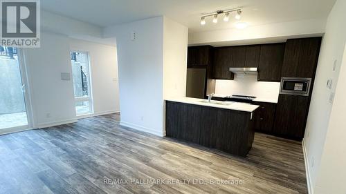 120 - 51 Jefferson Side Road, Richmond Hill, ON - Indoor Photo Showing Kitchen