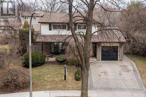 1311 Aldridge Crescent, Burlington, ON - Outdoor