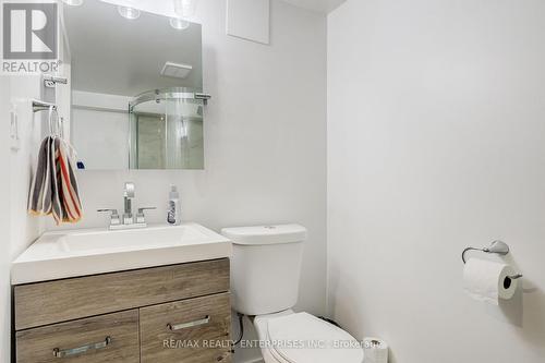 1311 Aldridge Crescent, Burlington, ON - Indoor Photo Showing Bathroom
