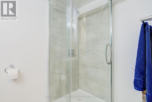 1311 Aldridge Crescent, Burlington, ON - Indoor Photo Showing Bathroom