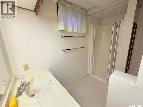 624 7Th Avenue Ne, Swift Current, SK - Indoor Photo Showing Other Room