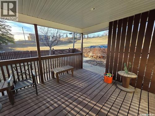 624 7Th Avenue Ne, Swift Current, SK - Outdoor With Deck Patio Veranda With Exterior