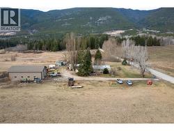 5311 30 Avenue NW Salmon Arm, BC V1E 3A9