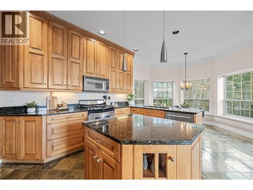 3676 Mcbride Road, Blind Bay, BC - Indoor Photo Showing Kitchen