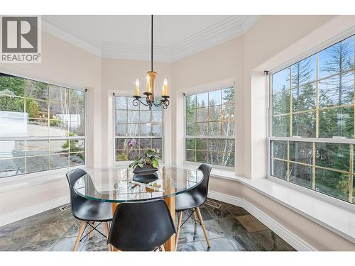 3676 Mcbride Road, Blind Bay, BC - Indoor