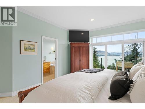 3676 Mcbride Road, Blind Bay, BC - Indoor Photo Showing Bedroom