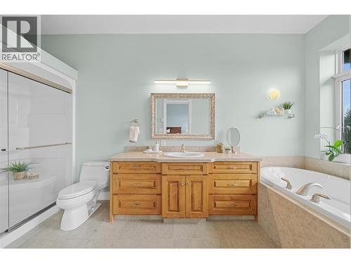 3676 Mcbride Road, Blind Bay, BC - Indoor Photo Showing Bathroom
