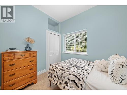 3676 Mcbride Road, Blind Bay, BC - Indoor Photo Showing Bedroom
