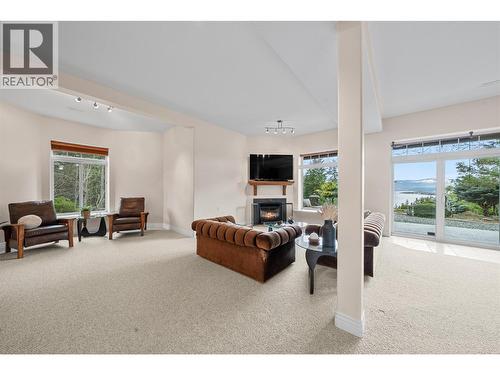 3676 Mcbride Road, Blind Bay, BC - Indoor With Fireplace