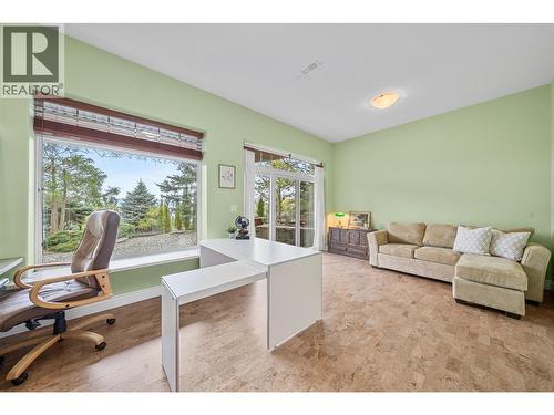 3676 Mcbride Road, Blind Bay, BC - Indoor
