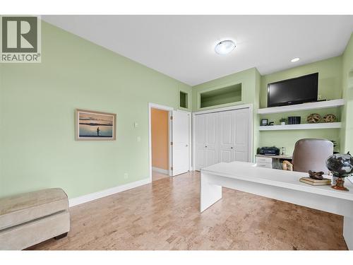 3676 Mcbride Road, Blind Bay, BC - Indoor Photo Showing Office