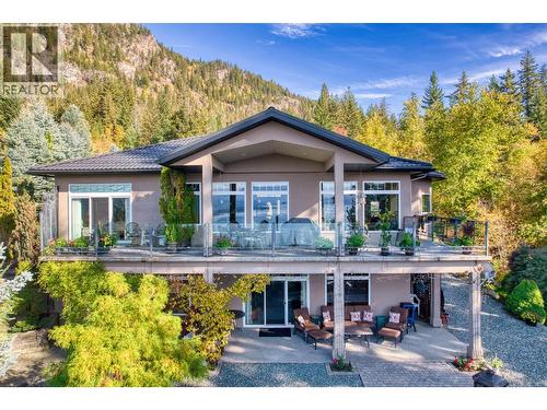 3676 Mcbride Road, Blind Bay, BC - Outdoor