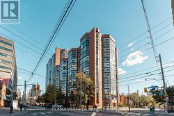 205 - 725 KING STREET W Toronto, ON M5V 2W9
