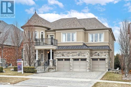 24 Bluff Trail, King, ON - Outdoor With Balcony With Facade