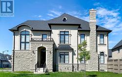 25 HILTS DRIVE Richmond Hill, ON L4H 0H7