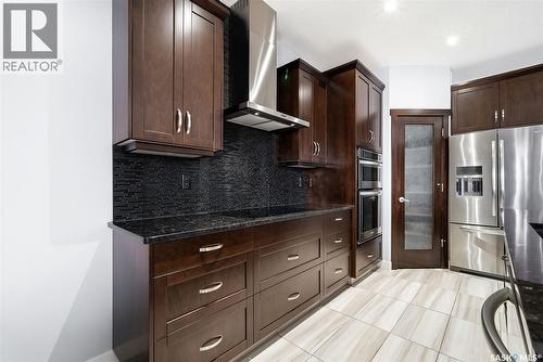 3921 Red Lily Bay, Regina, SK - Indoor Photo Showing Kitchen