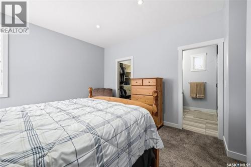 3921 Red Lily Bay, Regina, SK - Indoor Photo Showing Bedroom
