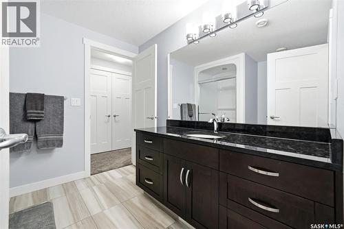 3921 Red Lily Bay, Regina, SK - Indoor Photo Showing Bathroom