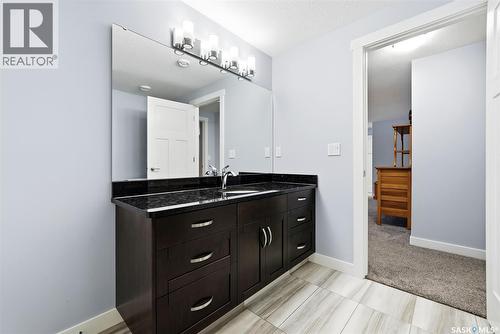 3921 Red Lily Bay, Regina, SK - Indoor Photo Showing Bathroom