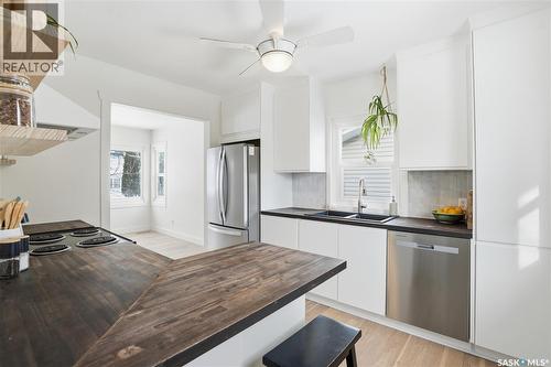 218 Ash Street E, Saskatoon, SK - Indoor Photo Showing Kitchen With Stainless Steel Kitchen With Double Sink With Upgraded Kitchen