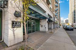 807 - 238 BESSERER STREET  Ottawa, ON K1N 6B1
