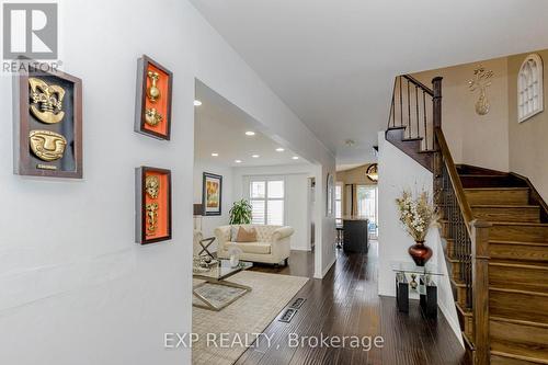 32 Vineberg Drive, Hamilton, ON - Indoor Photo Showing Other Room