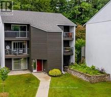 114 - 1102 HORSESHOE VALLEY ROAD W Oro-Medonte, ON L4M 4Y8