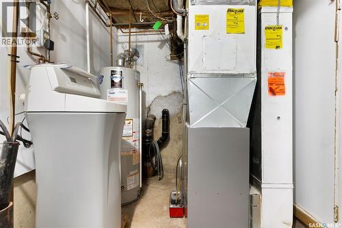 78 Spence Street, Regina, SK - Indoor Photo Showing Basement