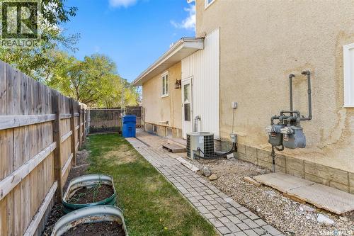 78 Spence Street, Regina, SK - Outdoor With Exterior