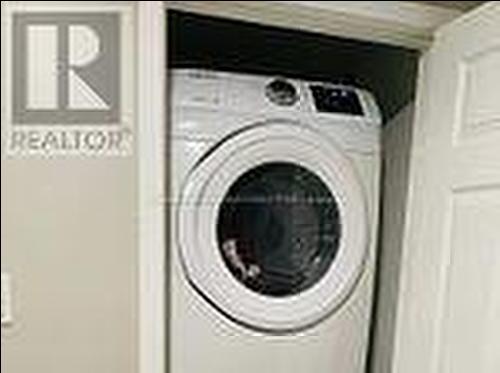 9 Terra Cotta Crescent E, Brampton, ON - Indoor Photo Showing Laundry Room