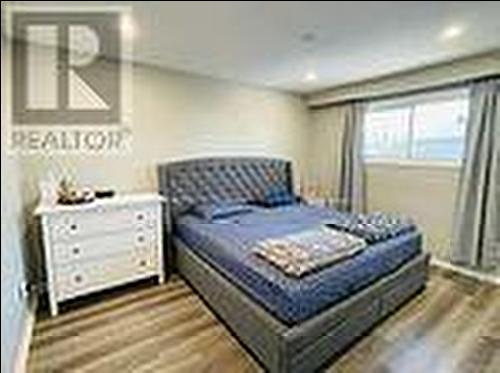 9 Terra Cotta Crescent E, Brampton, ON - Indoor Photo Showing Bedroom