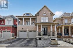 105 STOCKELL CRESCENT Ajax, ON L1T 0M4