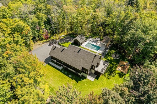 Photo aérienne - 27 Rue De L'Orée-Des-Bois, Saint-Denis-De-Brompton, QC - Outdoor