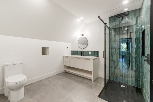 Salle de bains - 27 Rue De L'Orée-Des-Bois, Saint-Denis-De-Brompton, QC - Indoor Photo Showing Other Room
