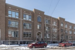 8-5498 Rue Robert-Burns Montréal (Côte-Des-Neiges/Notre-Dame-De-Grâce), QC H4W 2B6