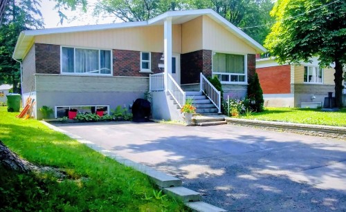 244 Rue Monseigneur-Prévost  Saint-Eustache, QC J7P 2L1