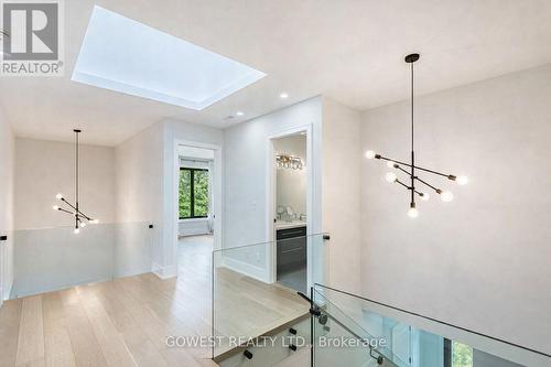 402 Niar Avenue, Mississauga, ON - Indoor Photo Showing Other Room