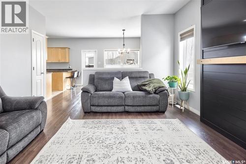 4 Guy Drive, Prince Albert, SK - Indoor Photo Showing Living Room