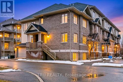 28 TADLEY PRIVATE  Ottawa, ON K2J 2T3