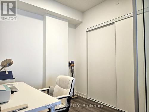 1506 - 28 Interchange Way, Vaughan, ON - Indoor Photo Showing Office