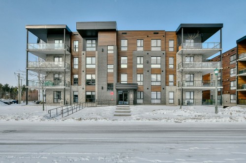 11965 Rue d'Amboise   Mirabel, QC J7J 0S6