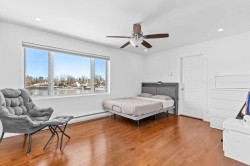 Bedroom - 