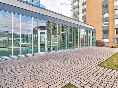 Piscine - 1406-1280 Rue St-Jacques, Montréal (Ville-Marie), QC - Outdoor