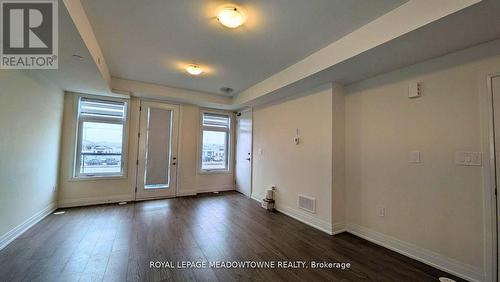 319 - 755 Omega Drive, Pickering, ON - Indoor Photo Showing Other Room